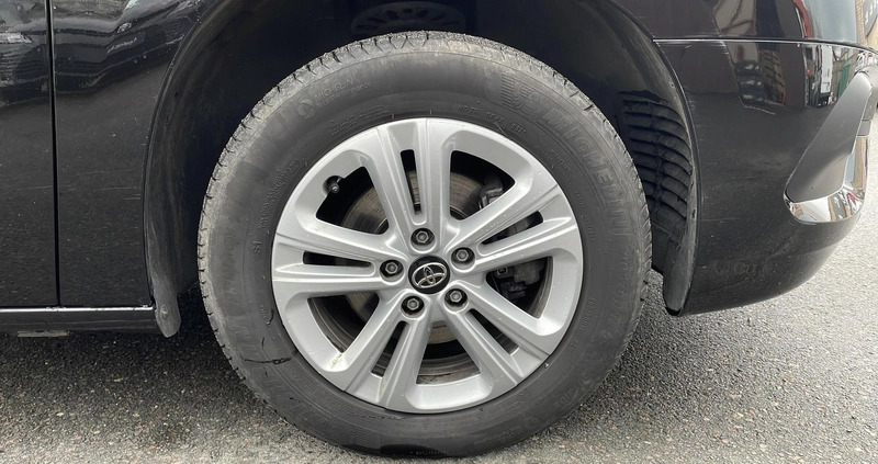 Toyota Proace City Verso cena 86900 przebieg: 49725, rok produkcji 2020 z Ostroróg małe 211